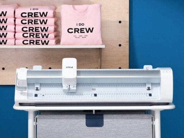 Cricut Venture, máquina de corte de formato ancho para producción